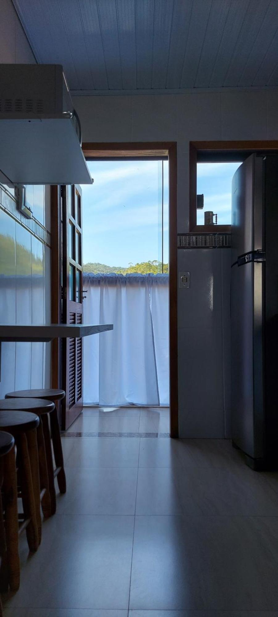 까라과따뚜바 Chale Borasol Martim De Sa Piscina 600Mts Da Praia 아파트 외부 사진